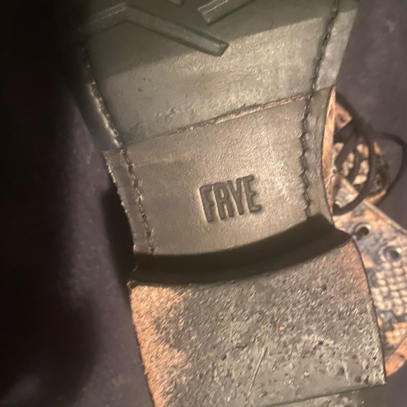 Frye Snakeskin combat boots - Picture 5 of 7